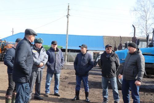 Аграрии Нурлатского района подтвердили готовность к весенне-полевым работам 2026 года