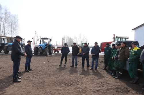 Аграрии Нурлатского района подтвердили готовность к весенне-полевым работам 2026 года