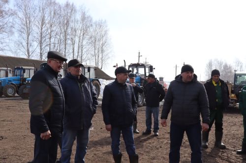 Аграрии Нурлатского района подтвердили готовность к весенне-полевым работам 2026 года