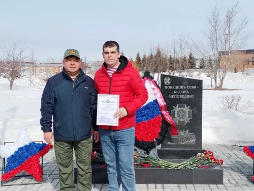 В Нурлате состоялся митинг по случаю Дня войск национальной гвардии РФ