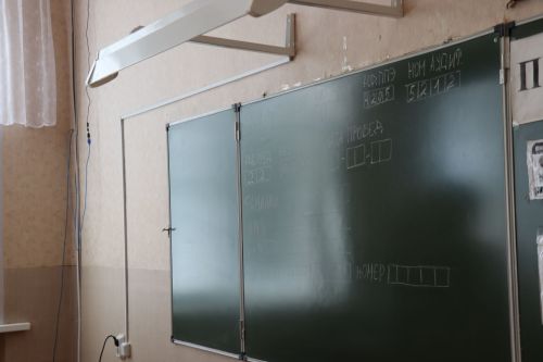 В Нурлате родители сели за парты: в районе прошла акция «Сдаем вместе. День сдачи ЕГЭ родителями»