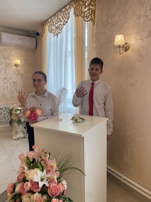 Урок «Семьеведение» для гимназистов прошел во Дворце бракосочетания Нурлатского района