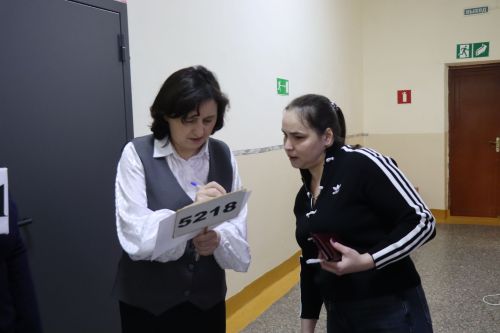 В Нурлате родители сели за парты: в районе прошла акция «Сдаем вместе. День сдачи ЕГЭ родителями»