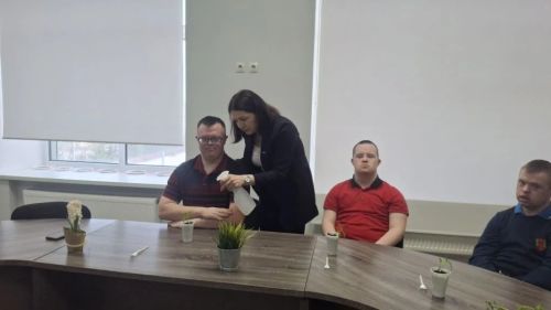 В «Гранях» расцвела «Зелёная лаборатория»: особенные ребята из клуба «Нурлы гаиля» осваивают секреты садоводства