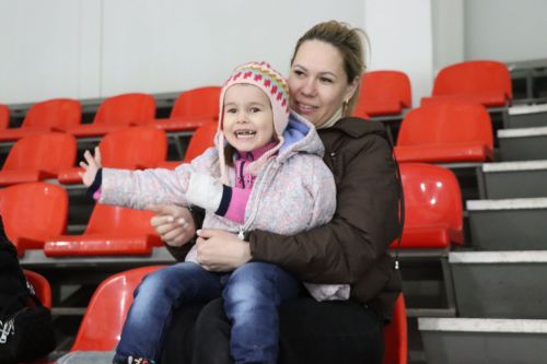 «Созвездие Нурлата» провело «Турнир Поколений»: как хоккей объединил семьи в Нурлате
