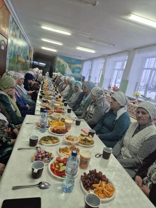 В селе Степное Озеро прошел очередной коллективный ифтар