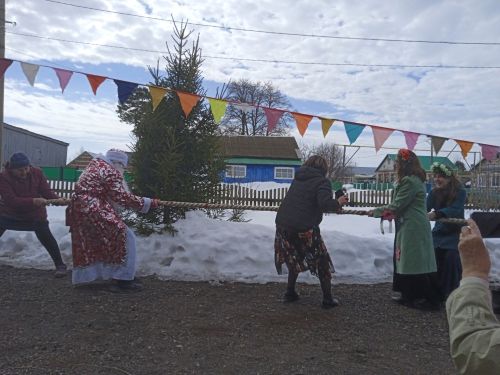 Ученики Кичкальнинской школы стали главными героями сельского Наурыза
