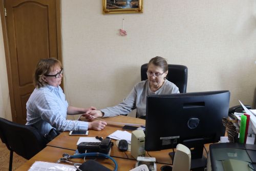 Коллектив «Нурлат-информа» по традиции диспансеризацию прошел на рабочем месте