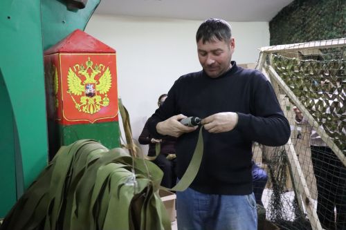 Невидимая броня из добрых рук: как в Нурлате плетут сети для спасения жизней