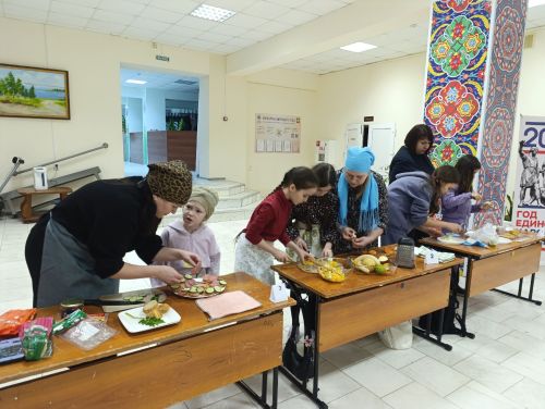 Семейные рецепты счастья: в Доме Дружбы народов Нурлата прошел кулинарный праздник