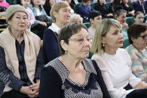 Праздник весны, красоты и материнства: в Нурлате прошло торжество в честь 8 Марта (+ фоторепортаж)