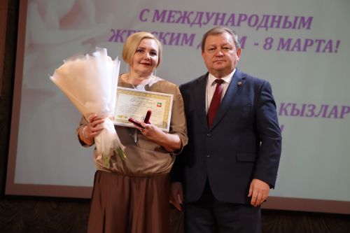 Праздник весны, красоты и материнства: в Нурлате прошло торжество в честь 8 Марта (+ фоторепортаж)