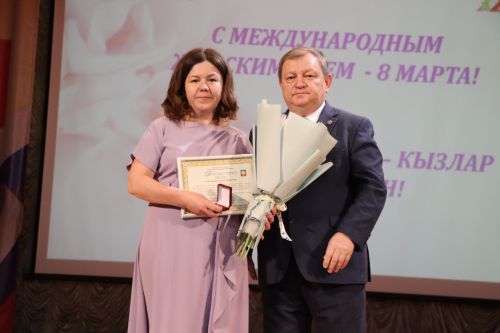 Праздник весны, красоты и материнства: в Нурлате прошло торжество в честь 8 Марта (+ фоторепортаж)