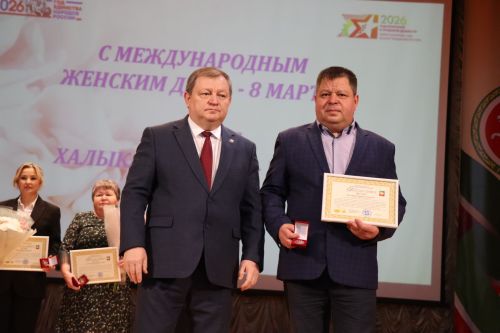 Праздник весны, красоты и материнства: в Нурлате прошло торжество в честь 8 Марта (+ фоторепортаж)