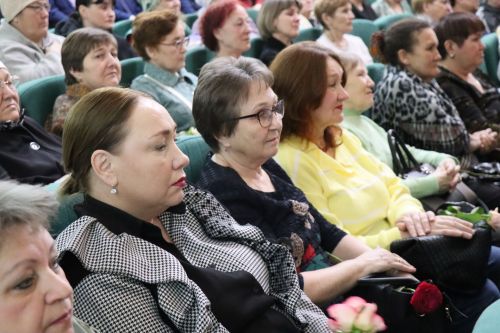 Праздник весны, красоты и материнства: в Нурлате прошло торжество в честь 8 Марта (+ фоторепортаж)