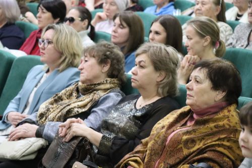 Праздник весны, красоты и материнства: в Нурлате прошло торжество в честь 8 Марта (+ фоторепортаж)