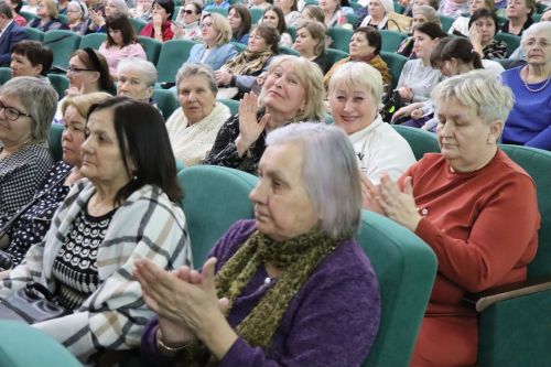 Праздник весны, красоты и материнства: в Нурлате прошло торжество в честь 8 Марта (+ фоторепортаж)