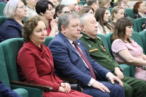 Праздник весны, красоты и материнства: в Нурлате прошло торжество в честь 8 Марта (+ фоторепортаж)
