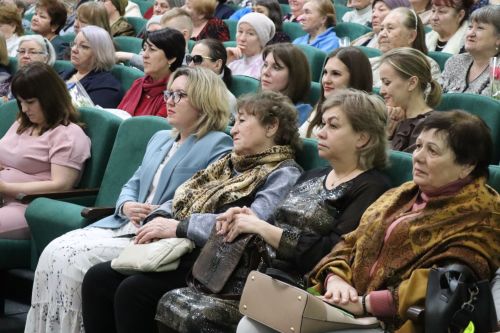 Праздник весны, красоты и материнства: в Нурлате прошло торжество в честь 8 Марта (+ фоторепортаж)
