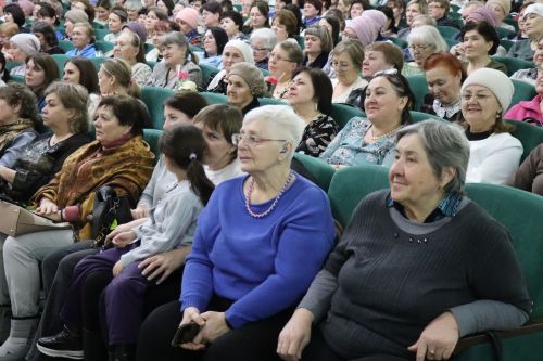 Праздник весны, красоты и материнства: в Нурлате прошло торжество в честь 8 Марта (+ фоторепортаж)