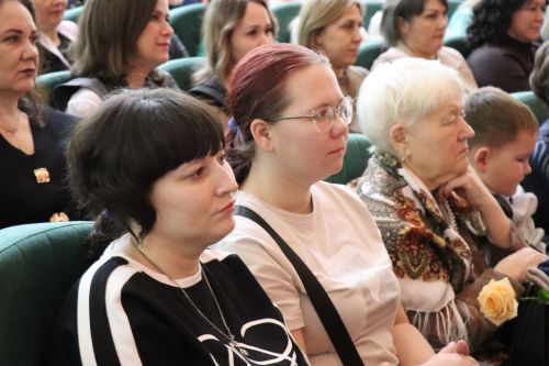 Праздник весны, красоты и материнства: в Нурлате прошло торжество в честь 8 Марта (+ фоторепортаж)