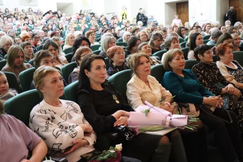 Праздник весны, красоты и материнства: в Нурлате прошло торжество в честь 8 Марта (+ фоторепортаж)