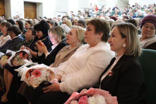 Праздник весны, красоты и материнства: в Нурлате прошло торжество в честь 8 Марта (+ фоторепортаж)