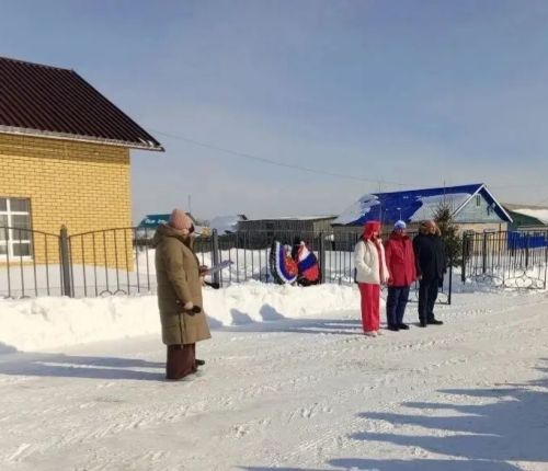 В Караульной Горе прошла лыжная эстафета памяти Героя Советского Союза Анатолия Кузнецова