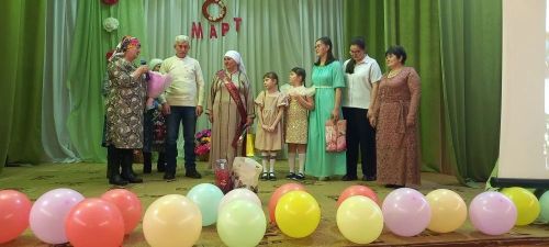 В деревне Бикулово чествовали лучших женщин и назвали «Мужчину года»