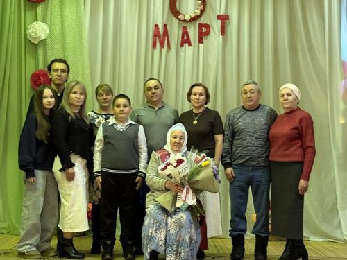 В деревне Бикулово чествовали лучших женщин и назвали «Мужчину года»