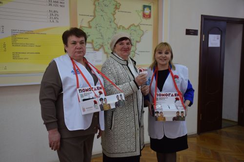 В Нурлате проходит акция «Красная гвоздика»