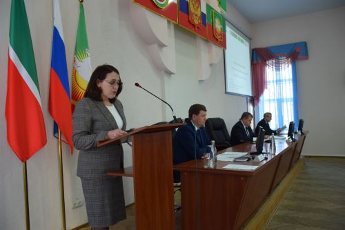 В Нурлате прошла очередная сессия советов города и района