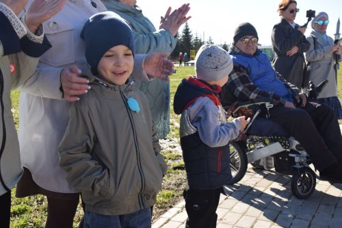 В Нурлате встретили весну «Птичьим новосельем»: скворечники получили прописку в Центральном парке
