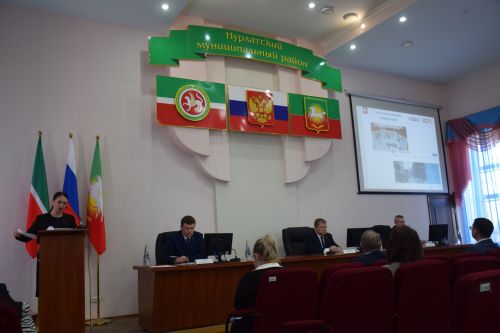 В Нурлате прошла очередная сессия советов города и района