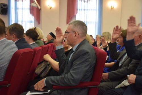 В Нурлате прошла очередная сессия советов города и района
