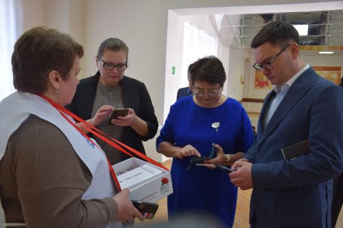 В Нурлате проходит акция «Красная гвоздика»