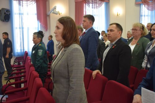 В Нурлате прошла очередная сессия советов города и района
