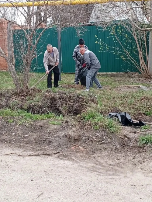 В мечети нурлатского микрорайона сахароваров прошел субботник