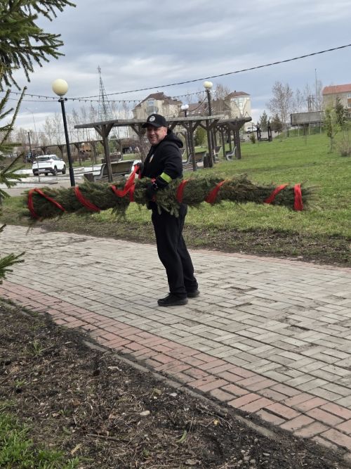 В Нурлате прошла акция «Доброе сердце – чистый парк»: более 300 участников и 400 мешков мусора