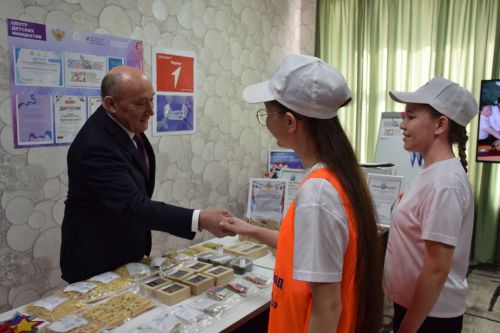 Развитие родных языков: опыт Нурлатского района получил высокую оценку Марата Ахметова