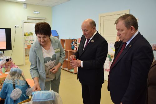 Развитие родных языков: опыт Нурлатского района получил высокую оценку Марата Ахметова
