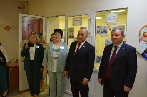 Развитие родных языков: опыт Нурлатского района получил высокую оценку Марата Ахметова