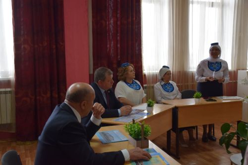 Развитие родных языков: опыт Нурлатского района получил высокую оценку Марата Ахметова