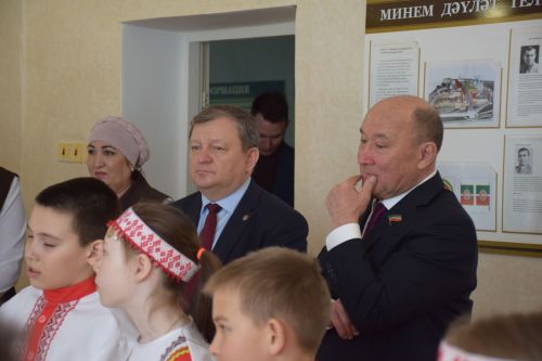 Развитие родных языков: опыт Нурлатского района получил высокую оценку Марата Ахметова