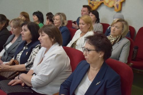 В Нурлате обсудили реализацию программ по сохранению татарского и чувашского языков