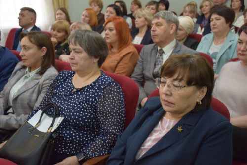 В Нурлате обсудили реализацию программ по сохранению татарского и чувашского языков