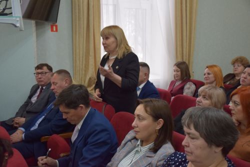 В Нурлате обсудили реализацию программ по сохранению татарского и чувашского языков