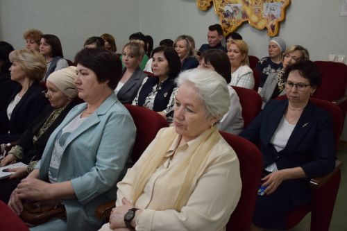 В Нурлате обсудили реализацию программ по сохранению татарского и чувашского языков