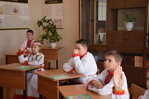 Развитие родных языков: опыт Нурлатского района получил высокую оценку Марата Ахметова