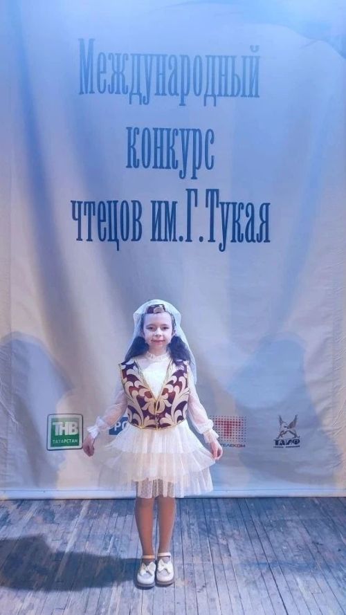 Юные артисты из «Сэлэт» покорили сцену Камаловского театра